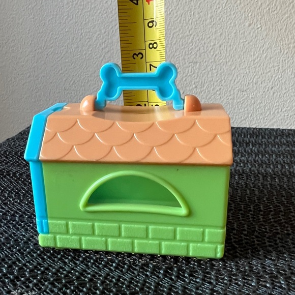 Disney Just Play Puppy Animal Carrier Dog House With Handle 2.75” - Picture 10 of 12
